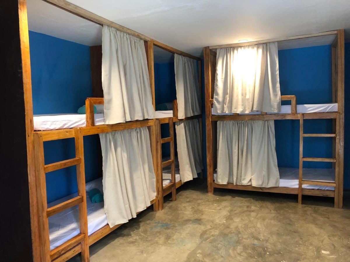 Coco Pod Siargao Hostel General Luna  Eksteriør billede